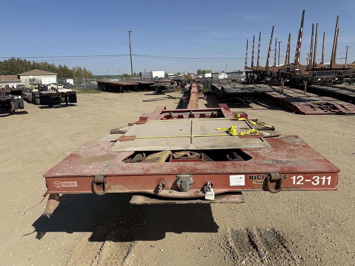 Used 2011 Temisko Expandable Wind Blade and Tower Trailer