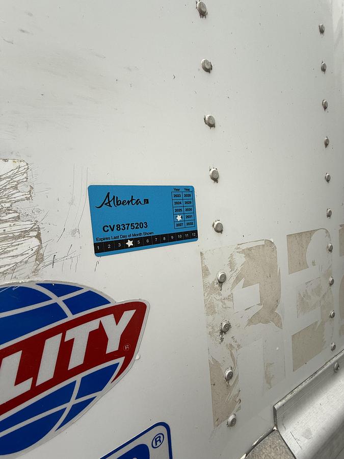 Used 2016 Utility 53' Tandem Reefer/Refrigerated Van