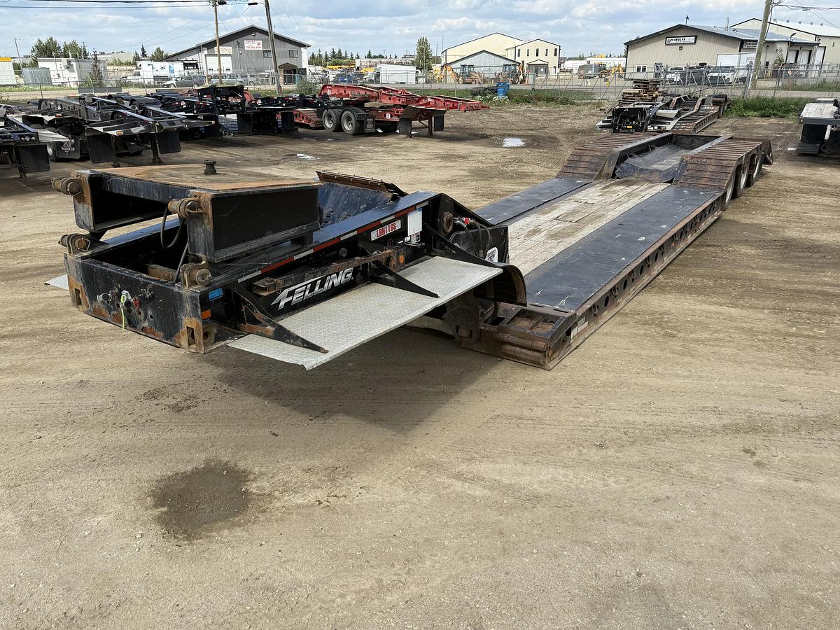 Used 2012 Felling Tridem Hydraulic Low Bed
