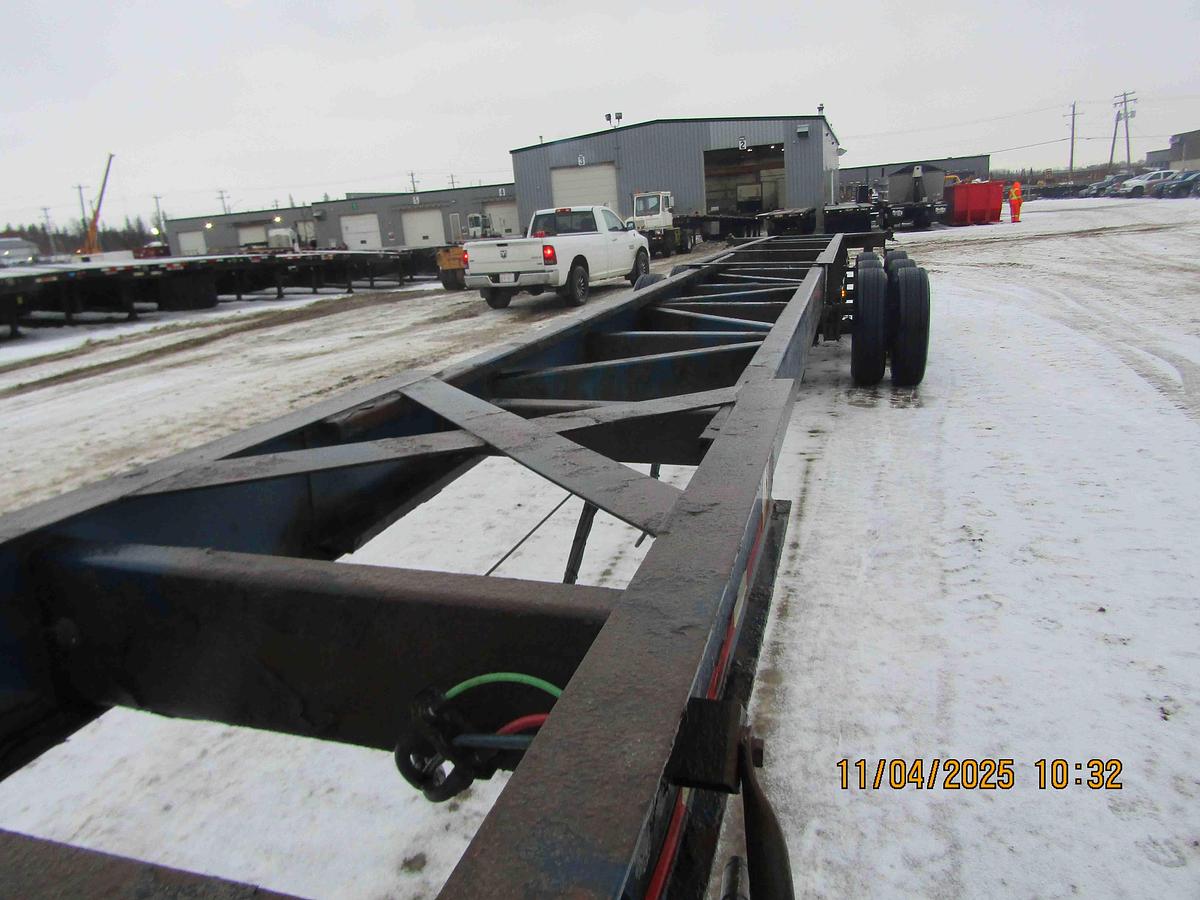 Used 2005 MAXAT 40' - 53' Tridem Extendable/Trombone Container Chassis