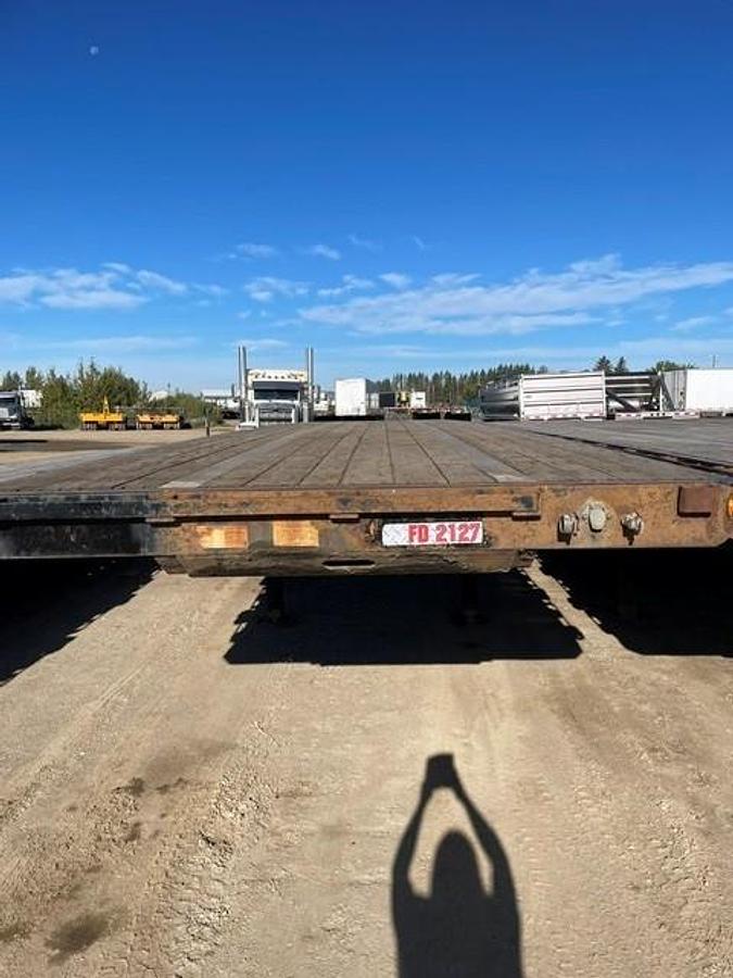 Used 2009 Great Dane 53' Tridem Flat Deck/Highboy