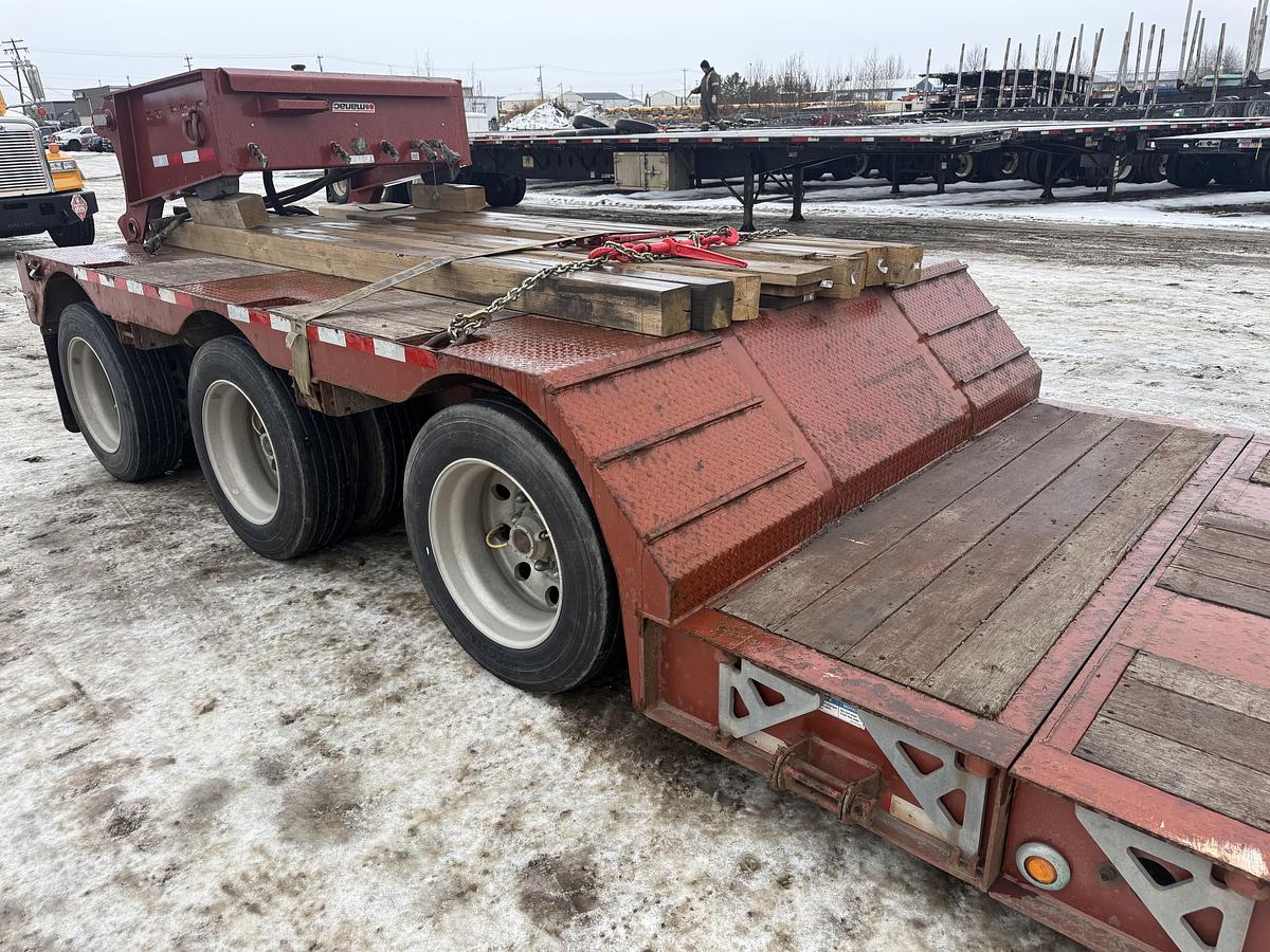Used 2012 Manac 12 Wheel Double Drop Low Bed