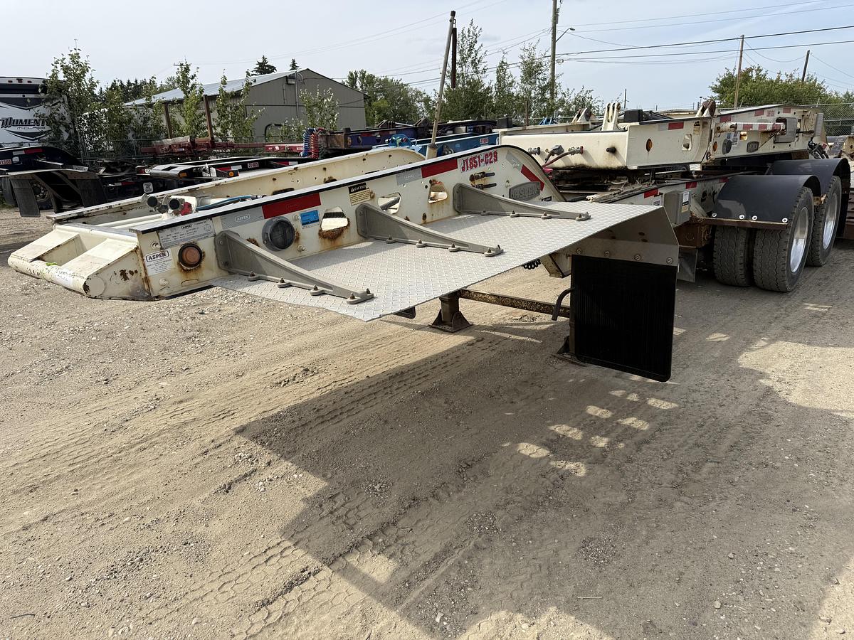 Used 2015 Aspen Hydraulic Low Bed / Low Boy Cali 9-Axle Combination