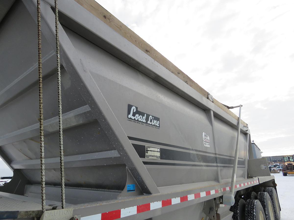 Used 2021 Load Line 40’ Tridem Clam Dump