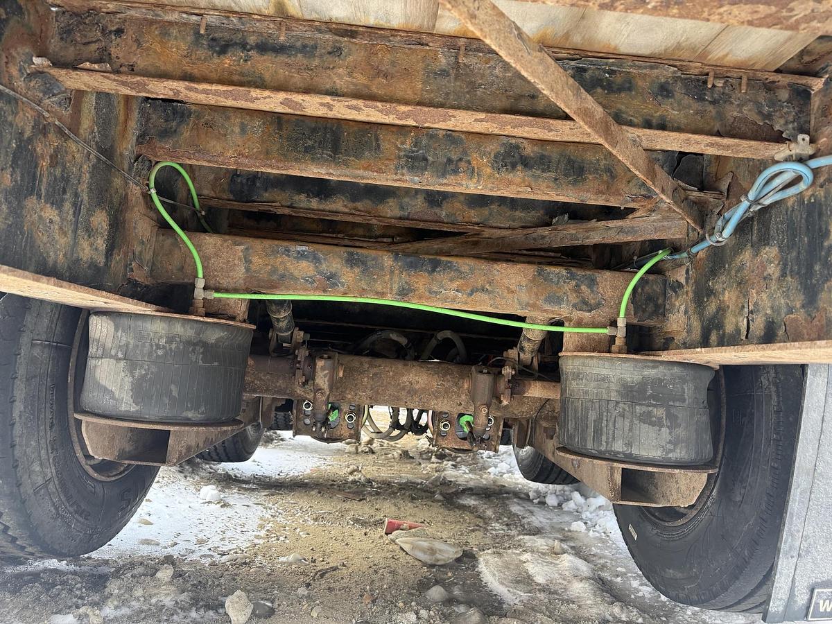 Used 2016 Manac 53' Tridem Step Deck