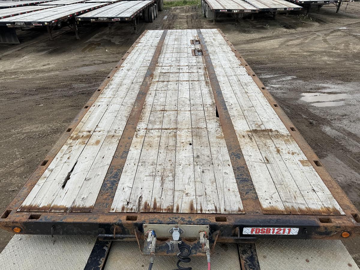 Used 2015 Cross Country Flat Deck Super B Lead/Pup