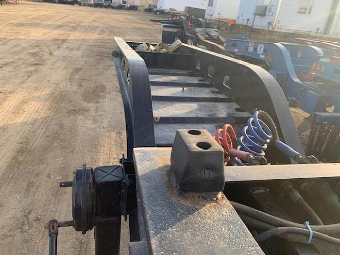 Used 2000 Aspen Hydraulic Low Bed / Low Boy Tandem Cali 9 Axle Combination