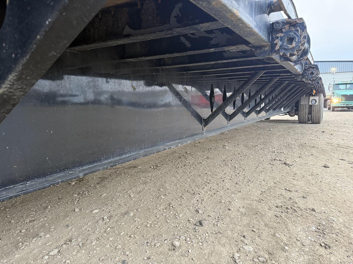 Used 2023 Lode King 53' Tridem Step Deck