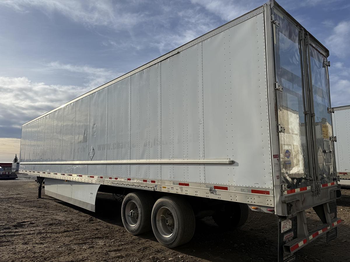 Used 2017 Utility 53' Tandem Dry Van