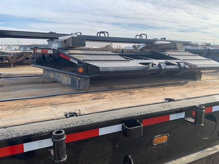 Used 2007 Gerry's 50 Ton Scissor Neck Lowboy