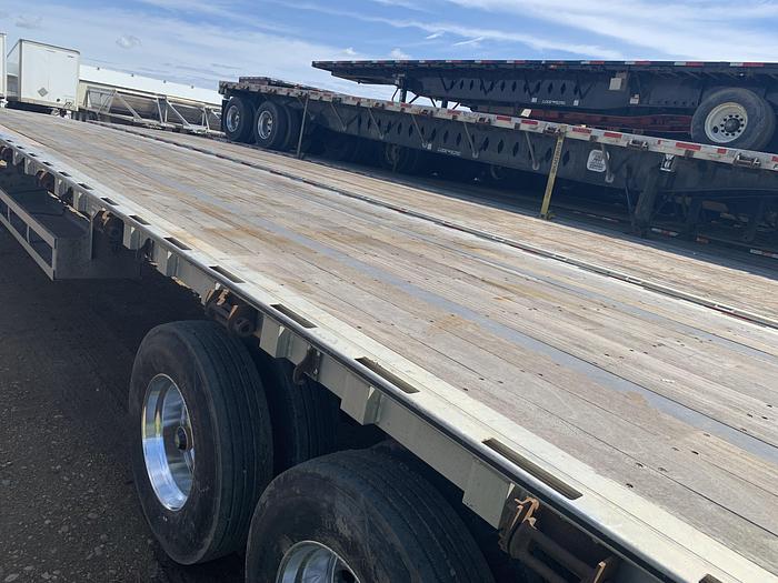 Used 2020 Wilson 53' Tandem Flat Deck