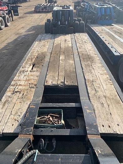 Used 2000 Aspen Hydraulic Low Bed / Low Boy Tandem Cali 9 Axle Combination