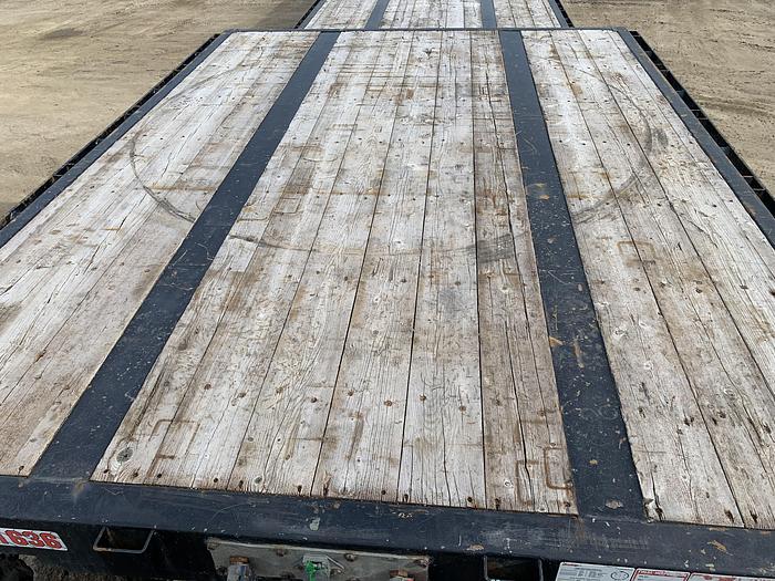 Used 2018 Renn 53' Tridem Step Deck