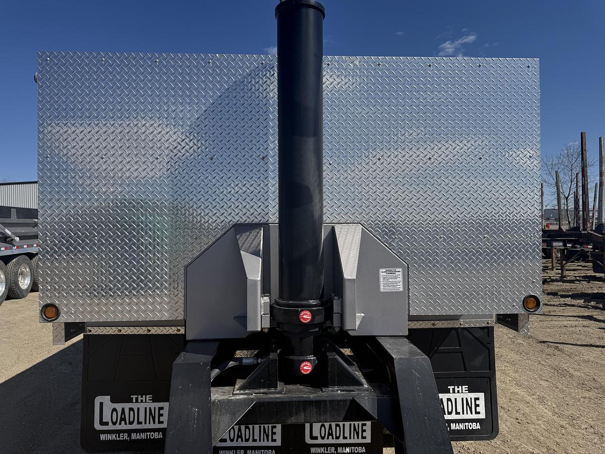 2025 Load Line NEW Tridem Gravel Pup