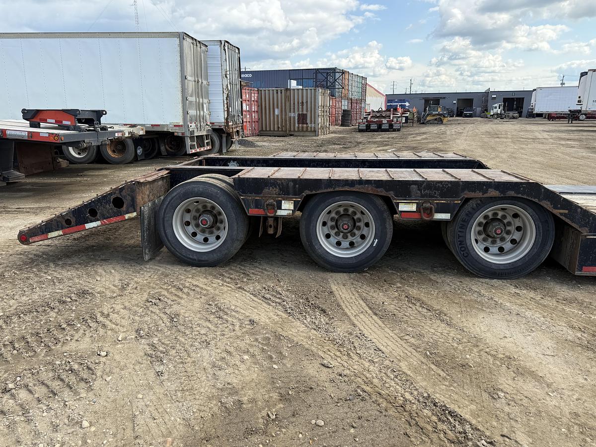 Used 2012 Felling Tridem Hydraulic Low Bed