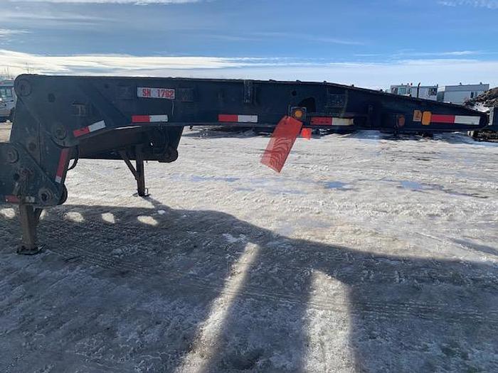 Used 2013 Doepker 12 Wheel Scissor Neck