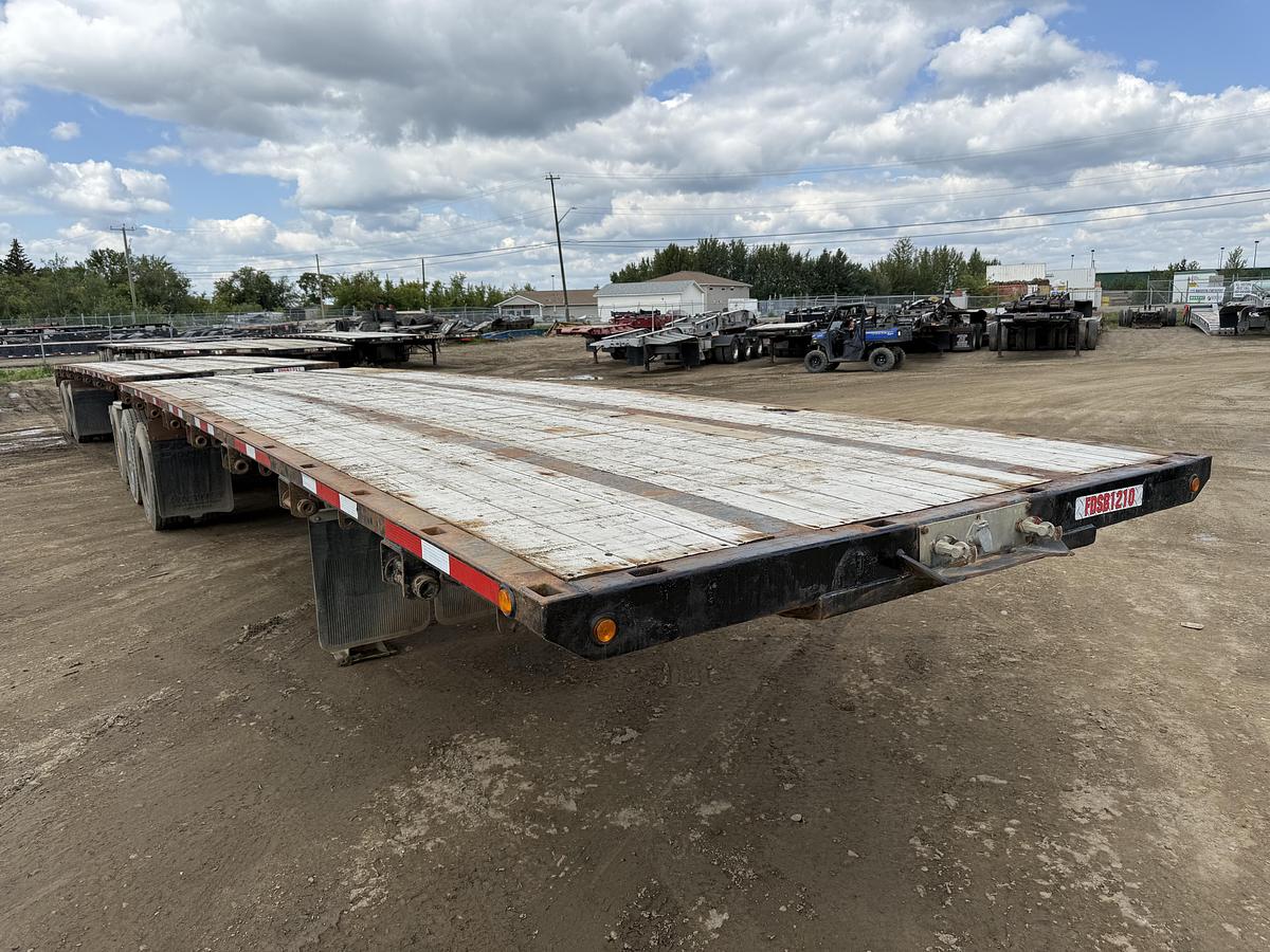 Used 2015 Cross Country Flat Deck Super B Lead/Pup
