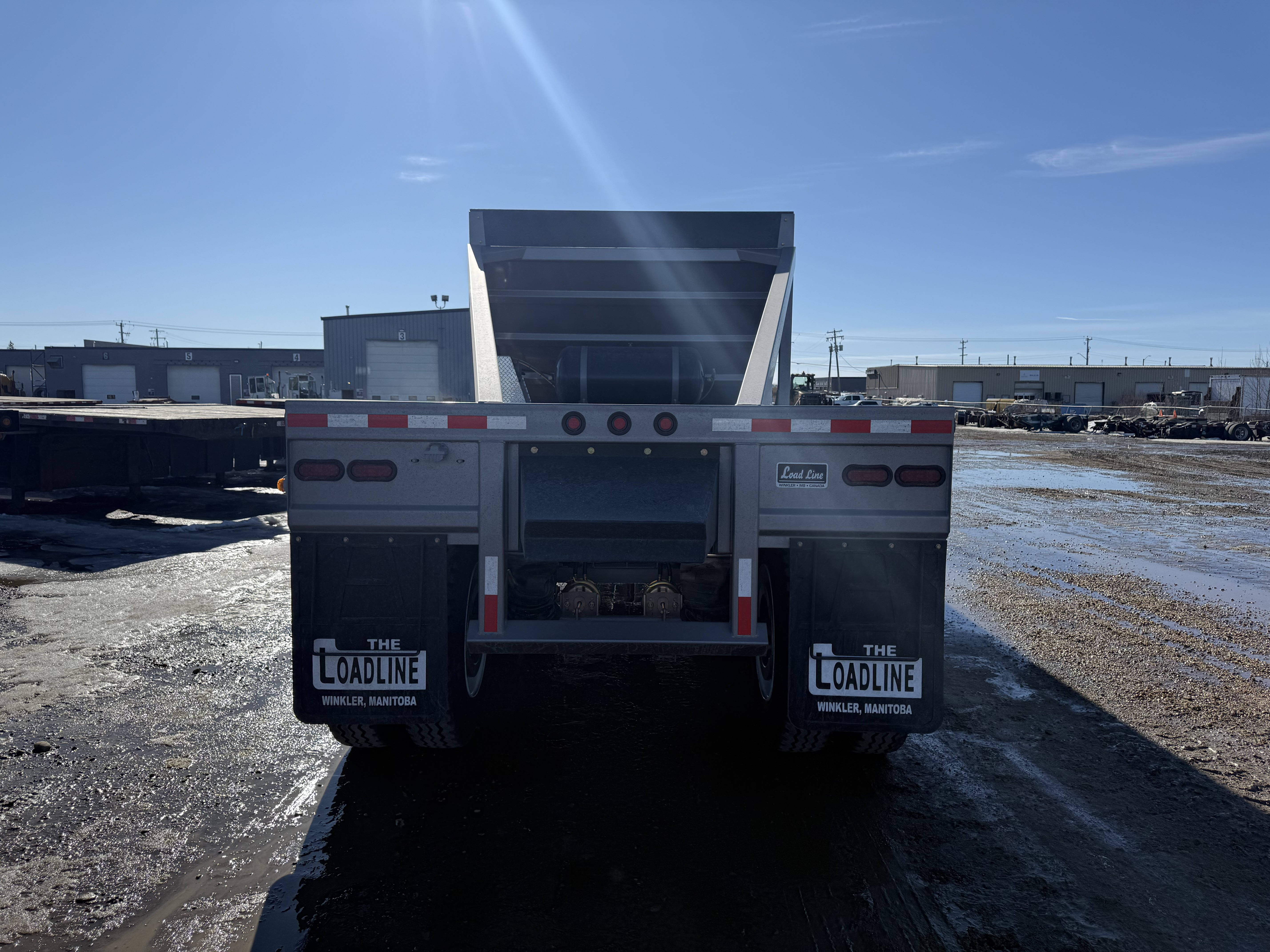 Used 2027 Load Line 42’ Tridem Clam Dump