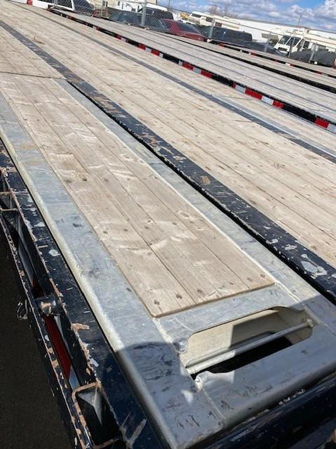 Used 2023 Lode King 53' Tridem Step Deck with Ramps - #SDR1333