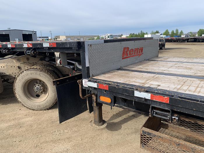 Used 2018 Renn 53' Tridem Step Deck