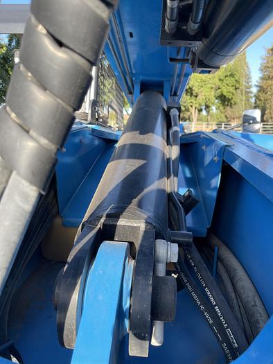 Used 2014 Genie GTH636