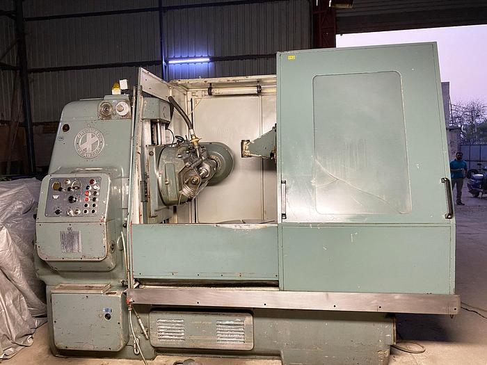 Used Pfauter P900 Gear Hobbing Machine