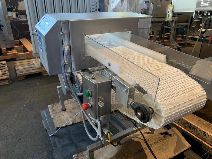Used Detector, Metal, 12" X 4", Loma, IQ, Belt Conveyor #C742472