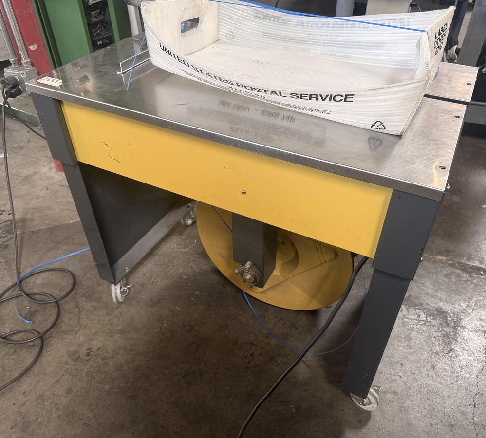 Used Strapak JK-2 Strapper