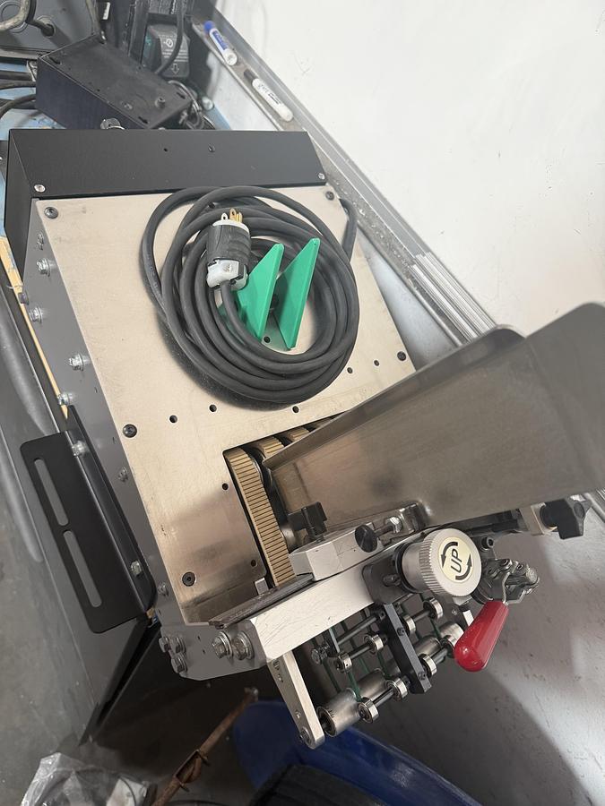 Refurbished Refurbished Kirk Rudy 496f Friction Feeder