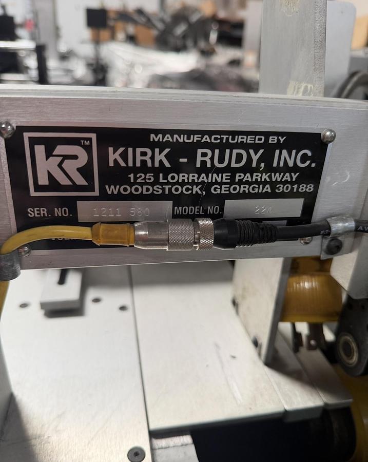 Used Used Kirk-Rudy KR224 Stand-Alone Shuttle Feeder