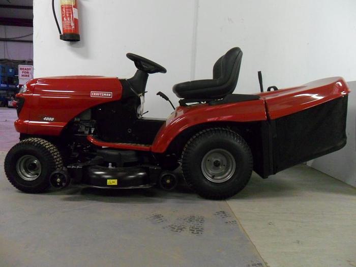 Used Tractor Lawn mower