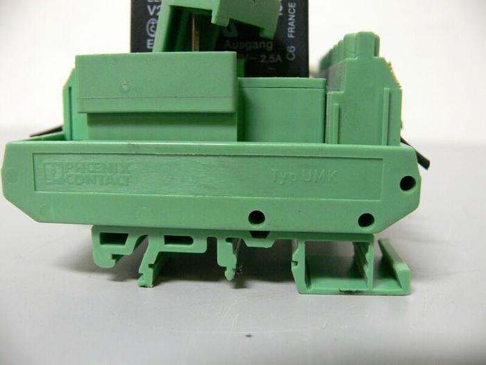 Used Lot of 2 - Phoenix Contact Typ UMK 2972673 UMK-4 OM-R/MF/P Optocoupler Module