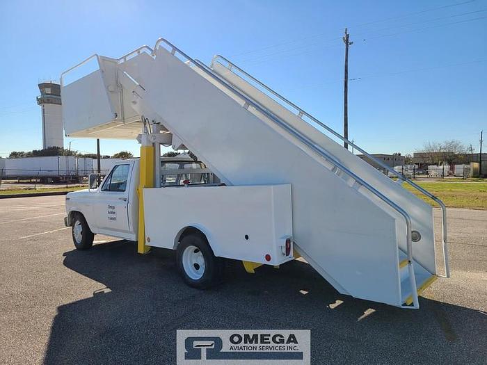 Used Stinar SPS 3515 Stair Truck