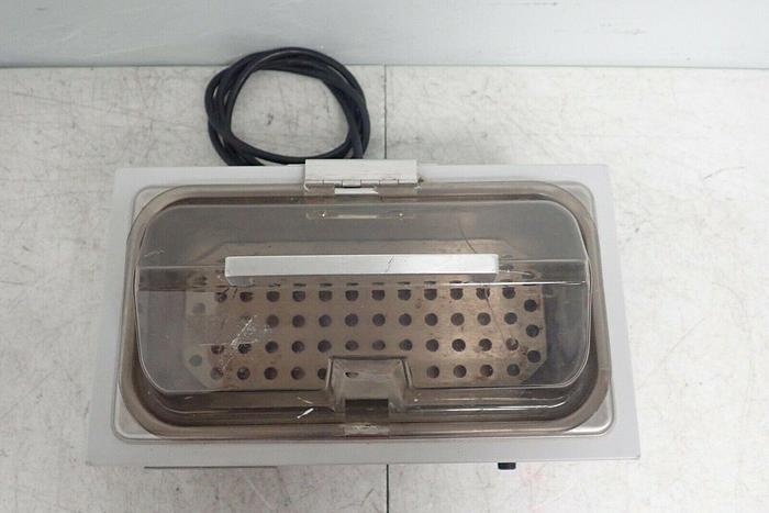 Used Fisher Scientific 2LS-M Isotemp Heating Water Bath