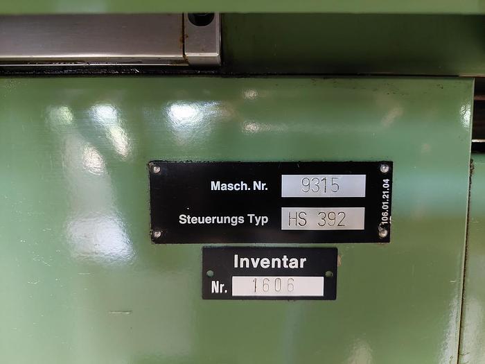 Gebraucht CNC Universal-Werkzeugfräs- und Bohrmaschine HERMLE UWF 600H