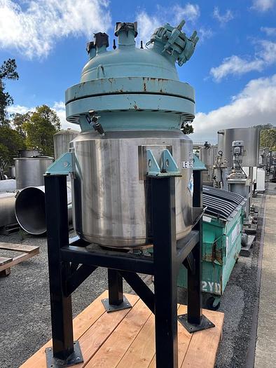 Used Reactor, 100 Gallon, Glass Lined, De Dietrich, 150 PSI, Jacketed, Agitated #S744731