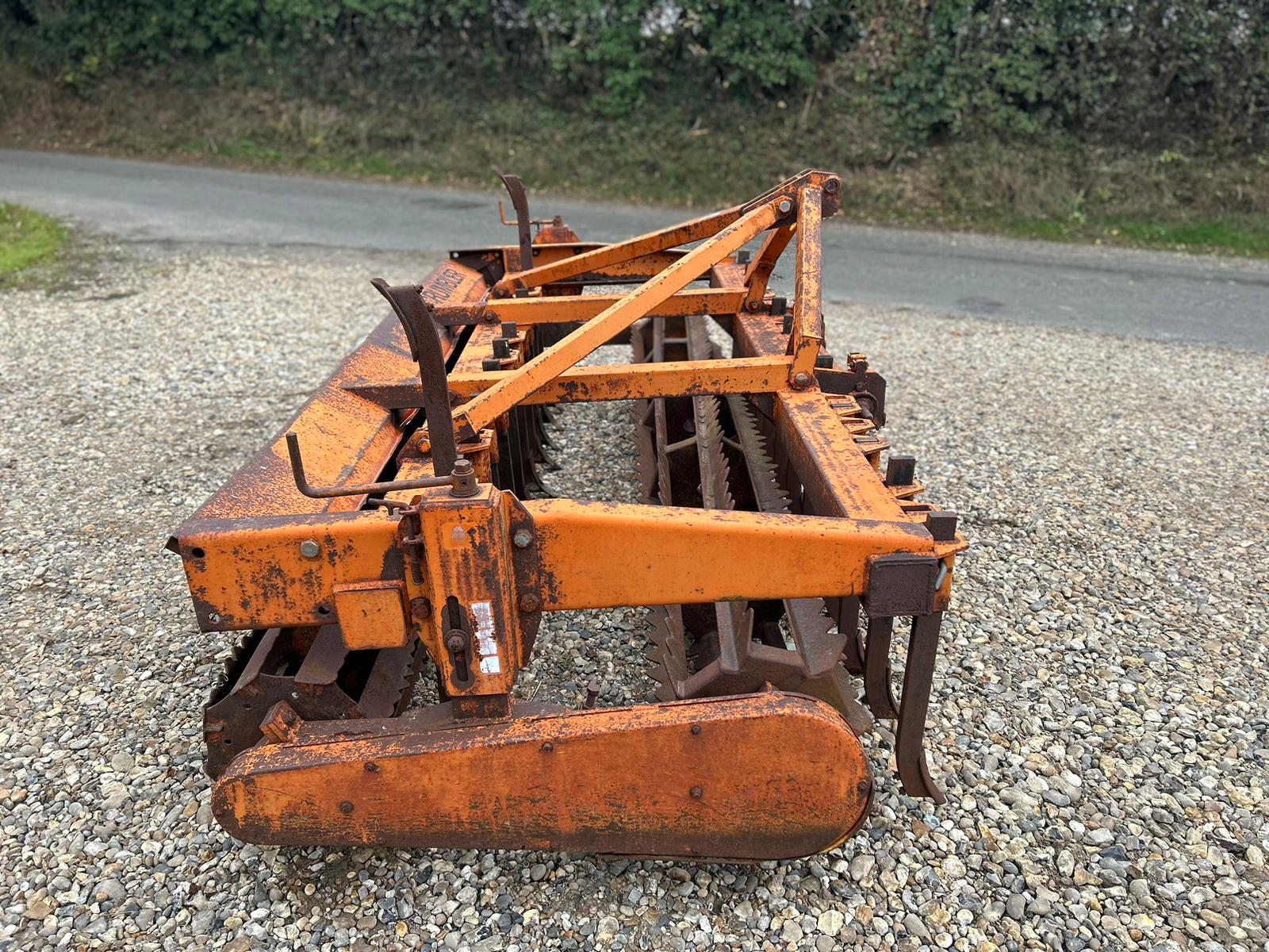 Used SKH SD3000 Crumbler