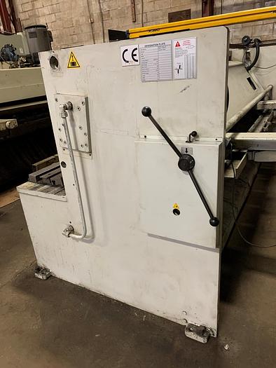 Used 5/16" X 10', BAYKAL, 2011, HYDRAULIC SHEAR