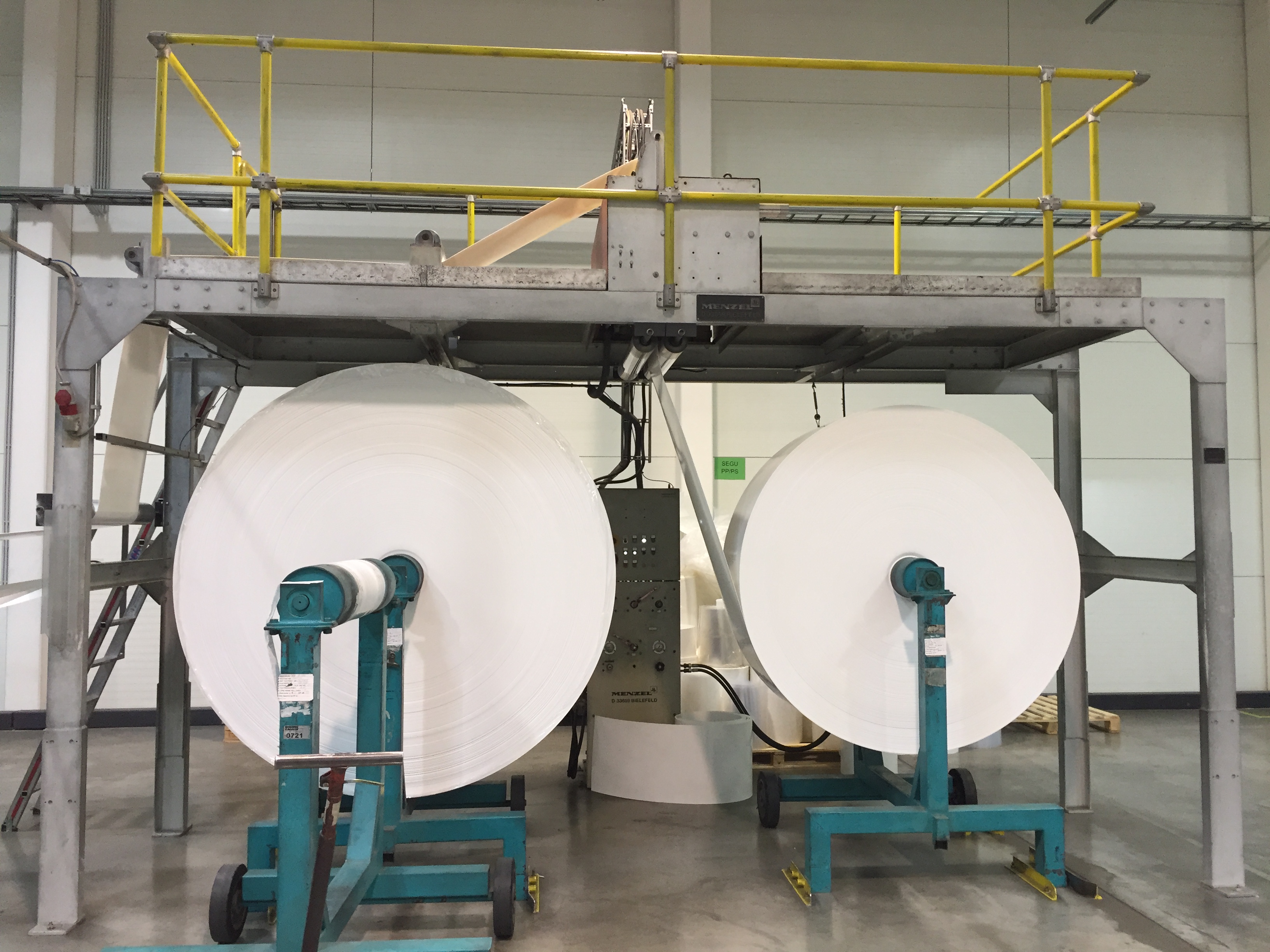 Usado 1996 Reifenhauser 1751