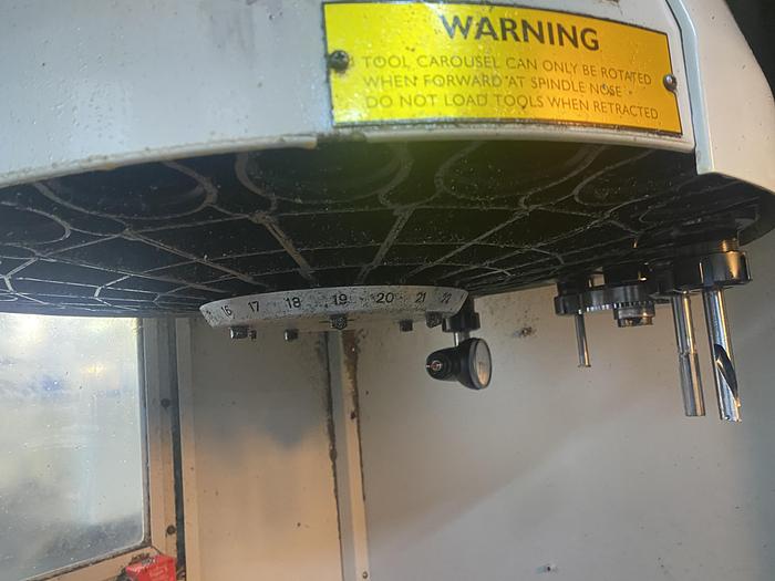Used 1999 Bridgeport VMC 600/22 Digital Machining Center