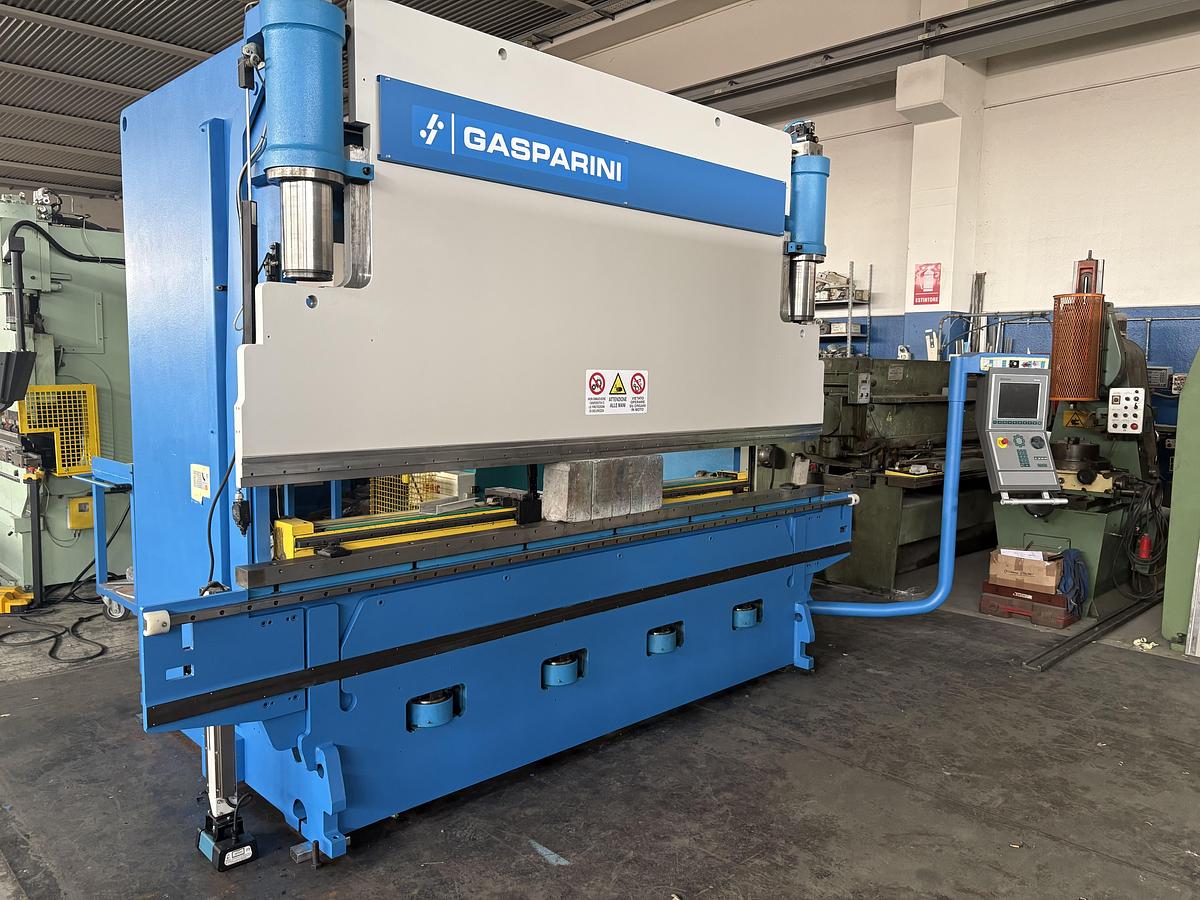 Usato PRESSA PIEGATRICE GASPARINI PBS