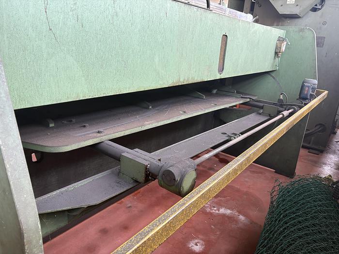 Usato CESOIA WARCOM 3000x6