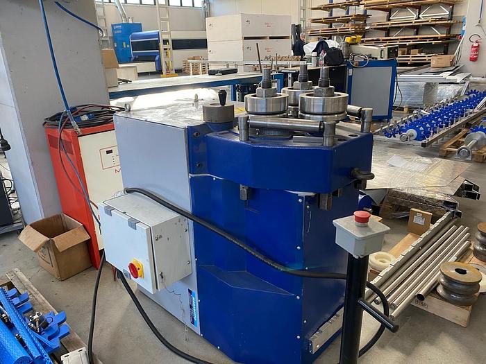 Usato CURVAPROFILI TAURING ALPHA 50