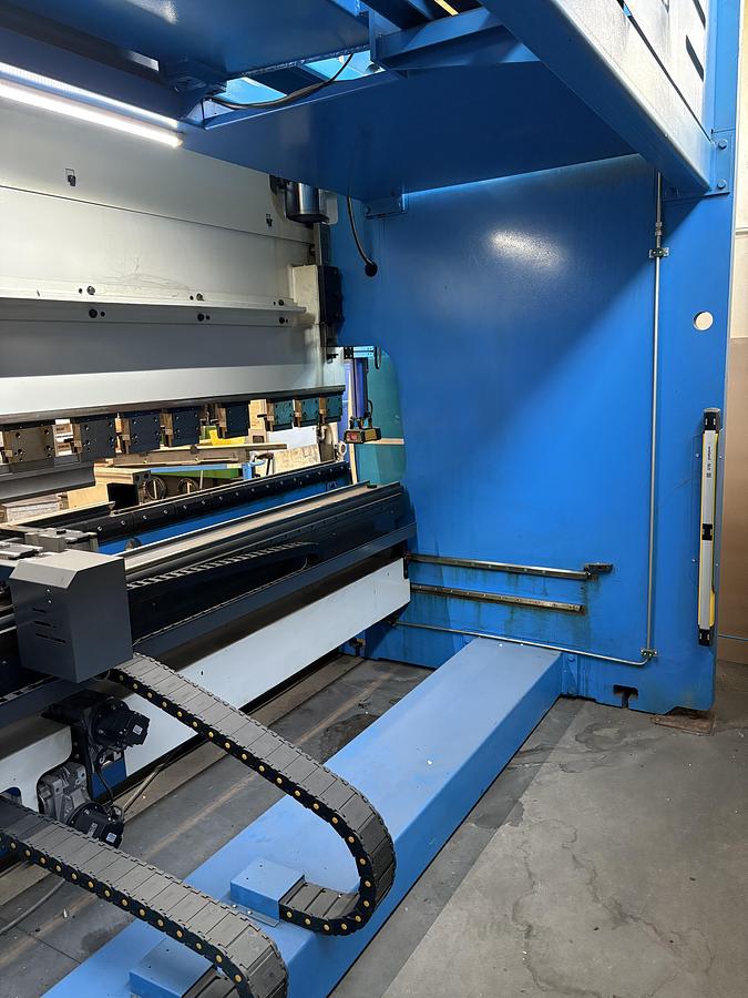 Usato PIEGATRICE SINCRONIZZATA GASPARINI - LAG G-TOP