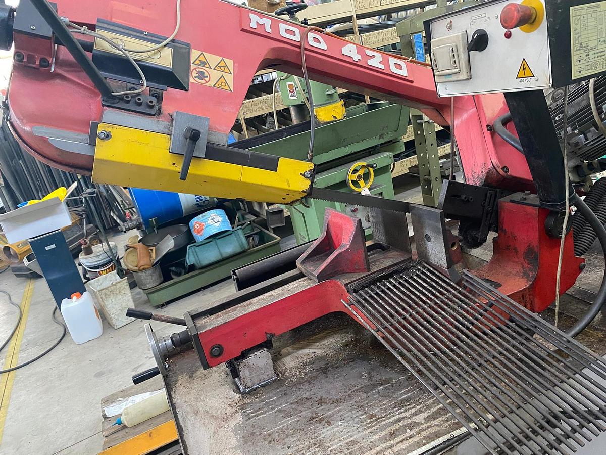 Usato SEGATRICE A NASTRO BIANCO