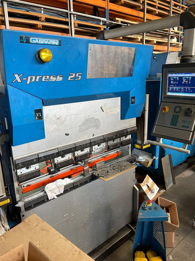 Usato PIEGATRICE GASPARINI XPRESS 25