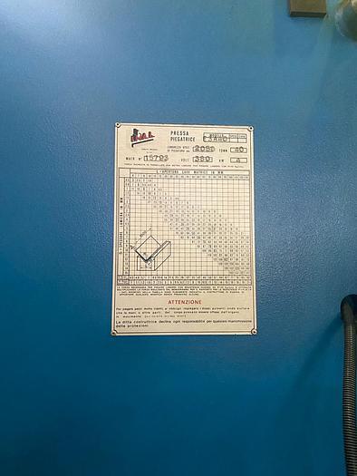 Usato PRESSA PIEGATRICE IMAL