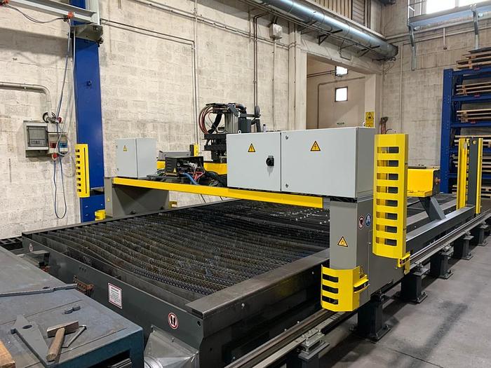 Usato PLASMA ESAB