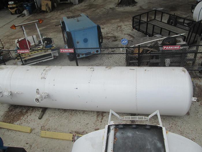 Used 4,000 Gallon Pressure Tank