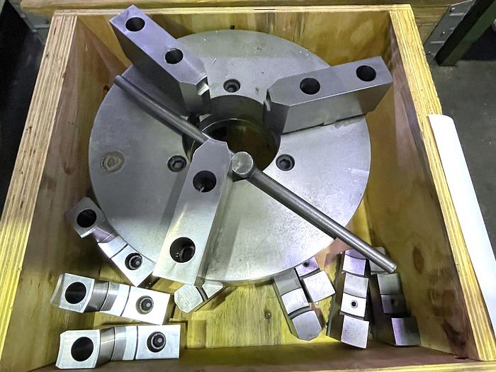 Gebraucht ZYKLEN DREHMASCHINE  DMT KERN CD820